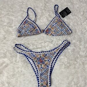 NWT Bikinx 2 Piece Floral Bikini Set Size M